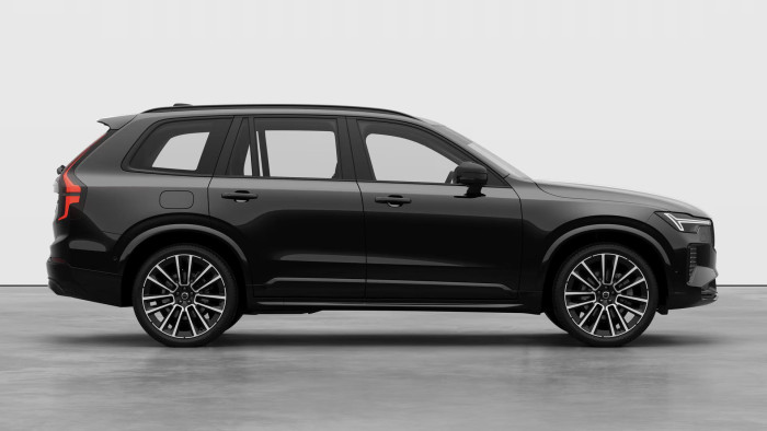 Volvo XC90 B5 AWD DARK PLUS