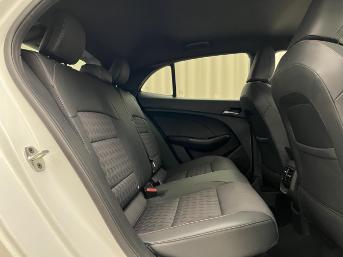 MG MG3 EXCLUSIVE HYBRID+ AUT CZ 1.maj 1.5 Exclusive