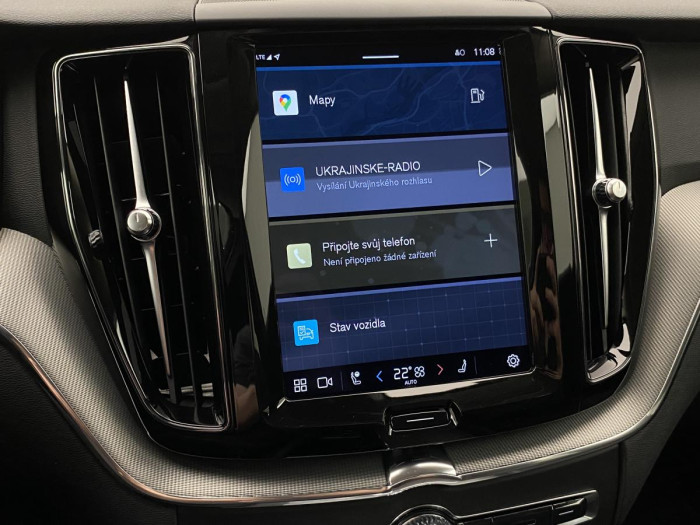 Volvo XC60 B4 AWD PLUS AUT CZ REZERVACE