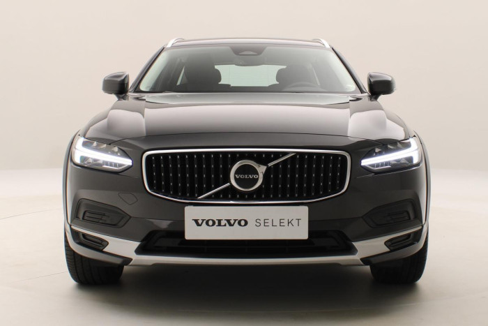 Volvo V90 CC B4 AWD PLUS AUT CZ 1.maj