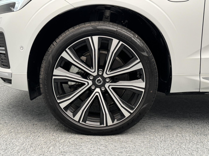 Volvo XC60 T8 AWD RECHARGE BRIGHT PLUS