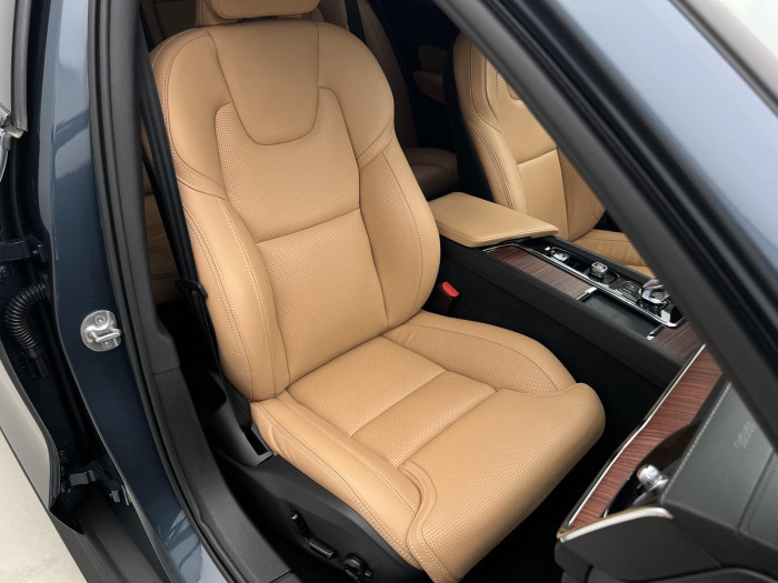Volvo V60 CC B4 AWD ULTIMATE AUT 1.maj. 2.0 CC CC