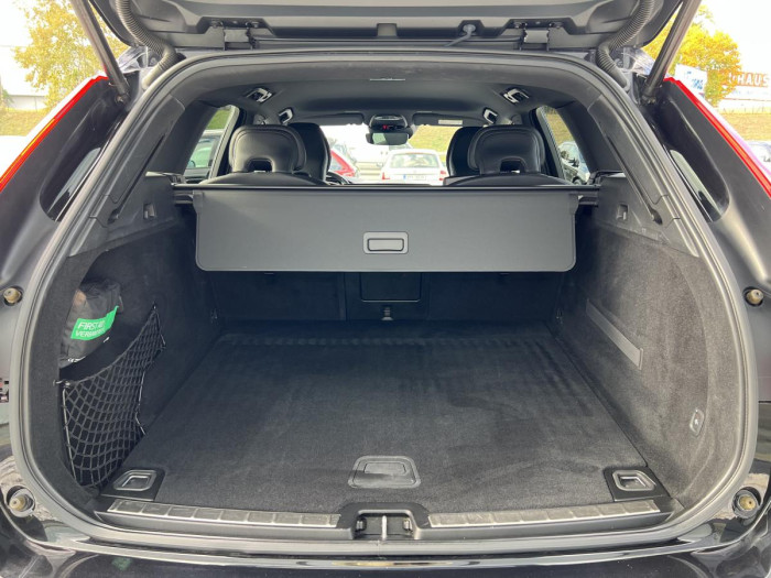 Volvo XC60 B5 AWD INSCRIPTION Aut 1.maj.