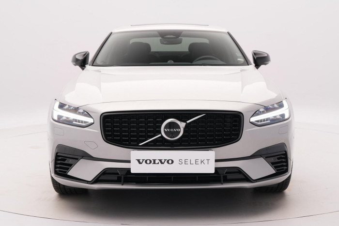 Volvo S90 T8 AWD RECHARGE ULTIMATE 1.maj