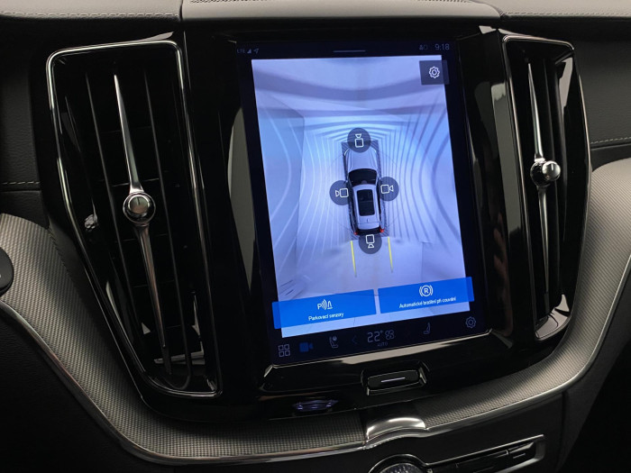 Volvo XC60 T6 AWD PLUG-IN DARK PLUS CZ