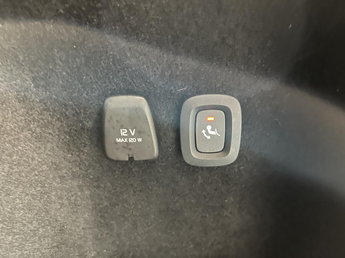 Volvo V60 CC D4 AWD POLESTAR AUT CZ 2.0 d CC CC