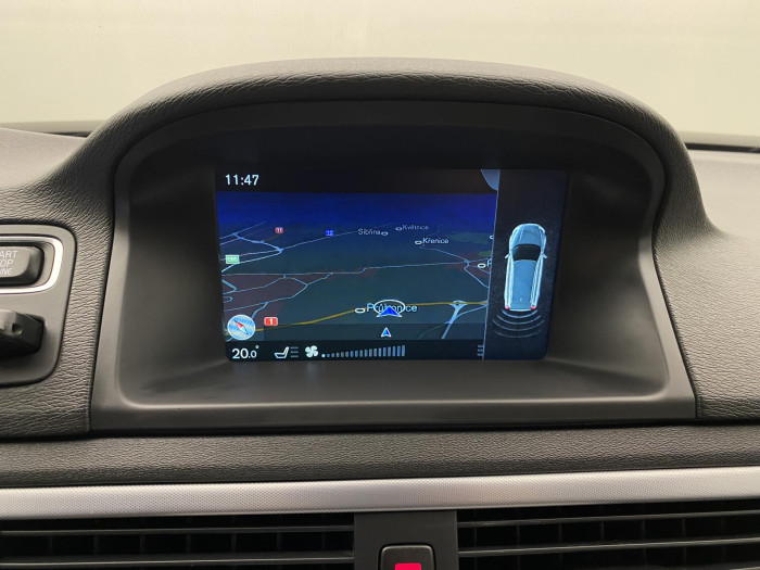 Volvo XC70 D4 AWD SUMMUM AUT CZ 2.4 d Summum