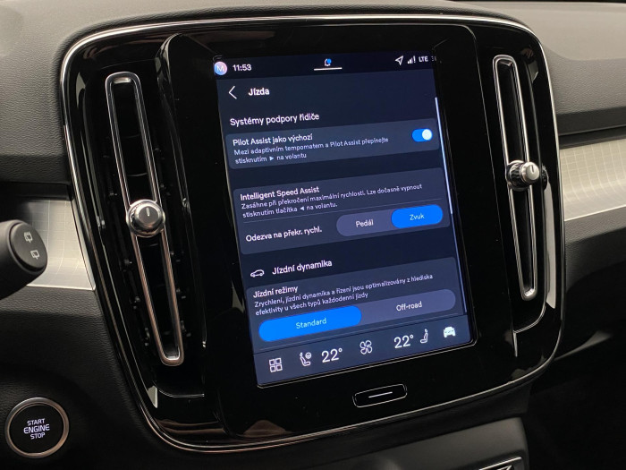 Volvo XC40 B4 AUT PLUS BLACK EDITION