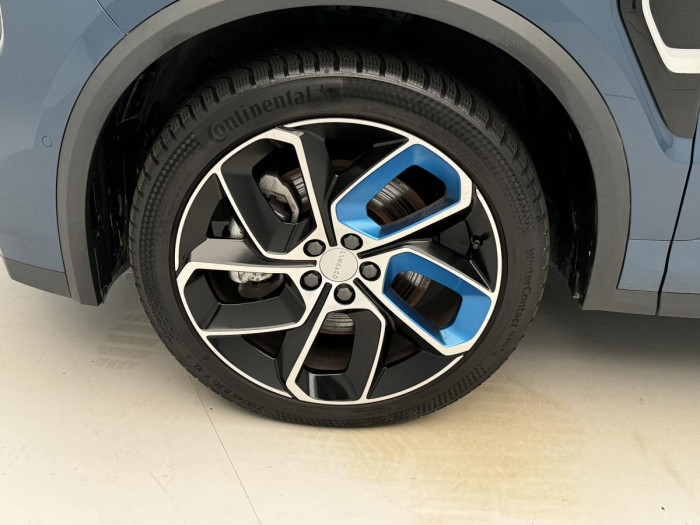 Lynk & Co 01 PHEV DCT AUT 1.maj. REZERVACE