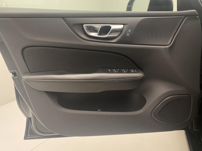 Volvo V60 D4 MOMENTUM AUT 2.0 d Momentum