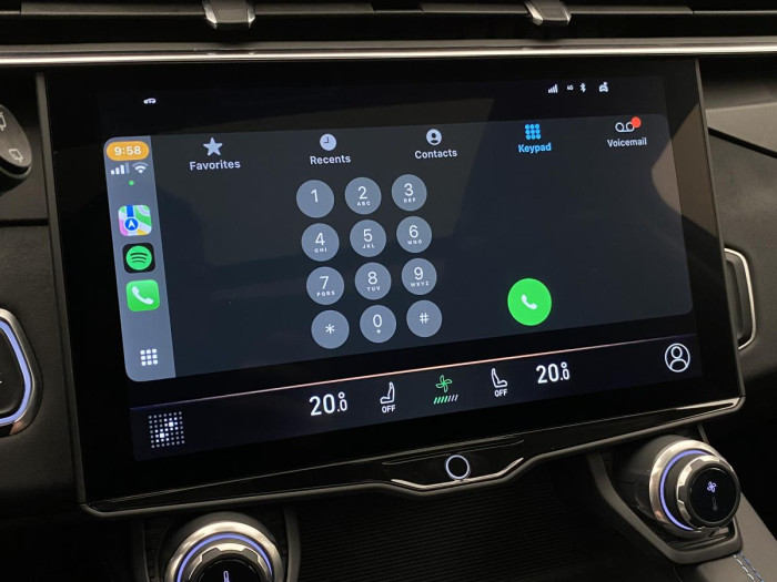 Lynk & Co 01 PHEV DCT AUT REZERVACE