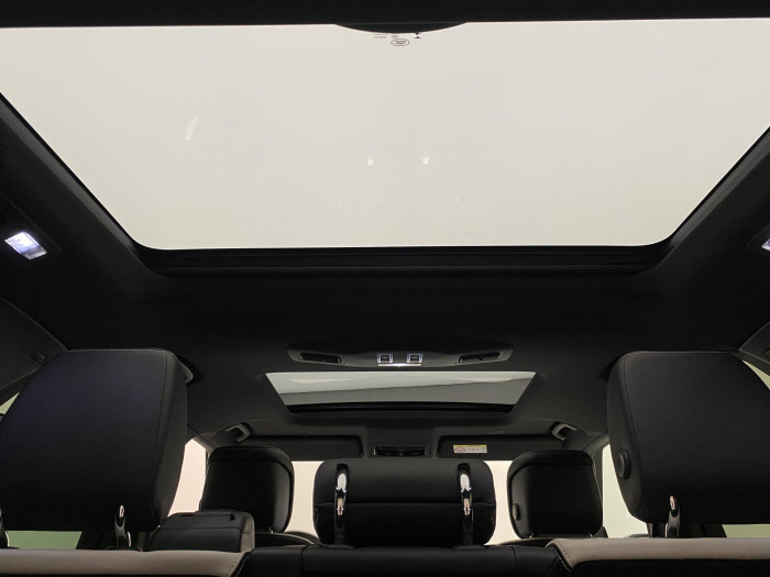 Land Rover Discovery D300 AWD AUT CZ 7míst 3.0 d