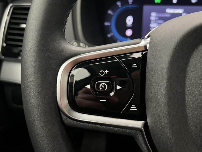 Volvo XC90 B5 AWD PLUS BRIGHT 7MÍST AUT