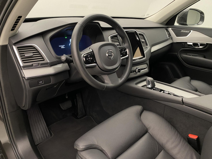 Volvo XC90 B5 AWD CORE AUT CZ 7míst