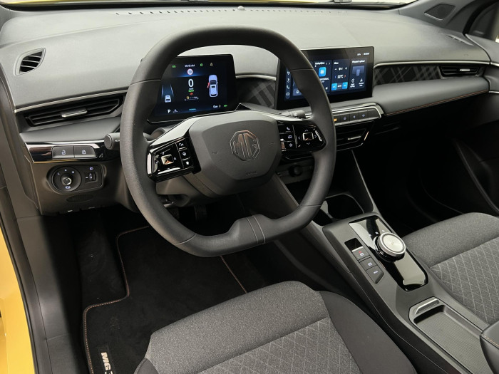 MG MG3 1.5 EMOTION Hybrid+ AUT CZ