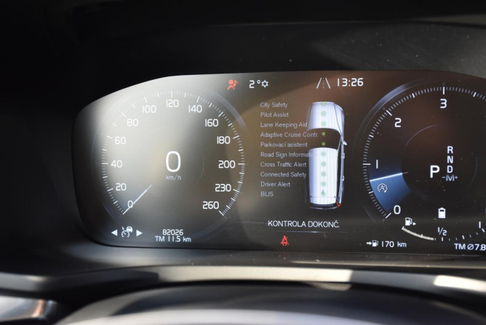 Volvo V60 B4 MOMENTUM REZERVACE 2.0 Momentum
