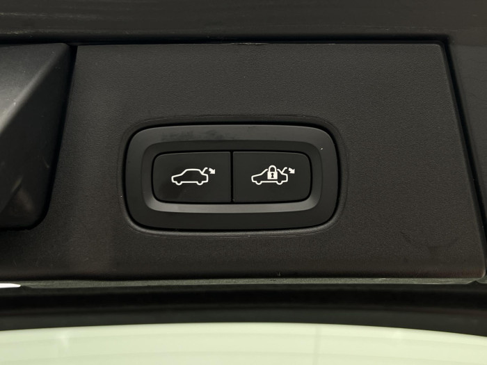 Volvo V90 D4 MOMENTUM AUT 2.0 d Momentum