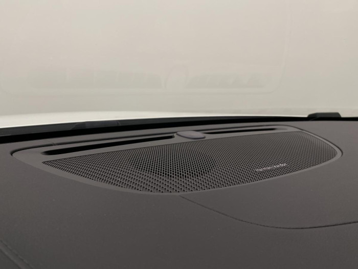 Volvo V60 T6 AWD RECHARGE REZERVACE
