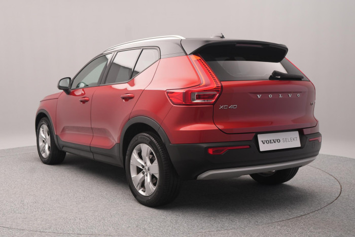 Volvo XC40 T3 MOMENTUM CZ 1. maj. 1.5 Momentum