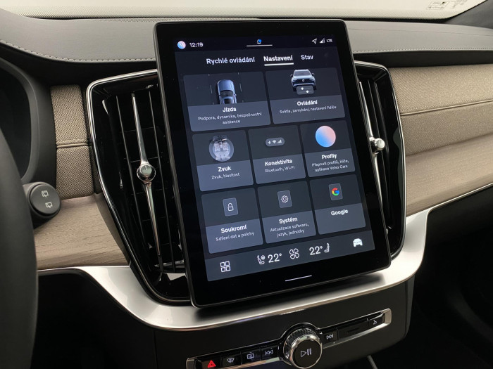 Volvo XC90 T8 AWD RECHARGE DARK ULTRA 7