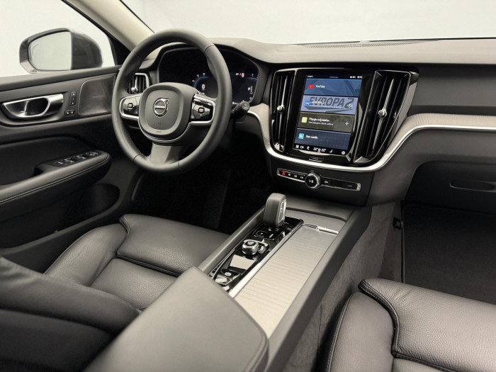 Volvo V60 CC B5 AWD PLUS BRIGHT 1.maj