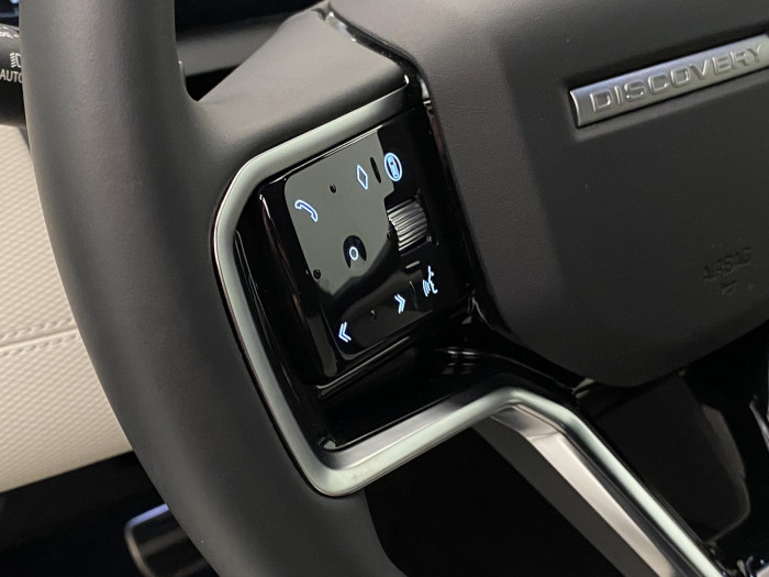 Land Rover Discovery Sport D200 SE DYNAMIC AWD CZ 1.maj 2.0 d SE Dynamic