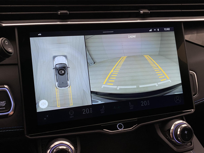 Lynk & Co 01 PHEV DCT AUT 1.maj