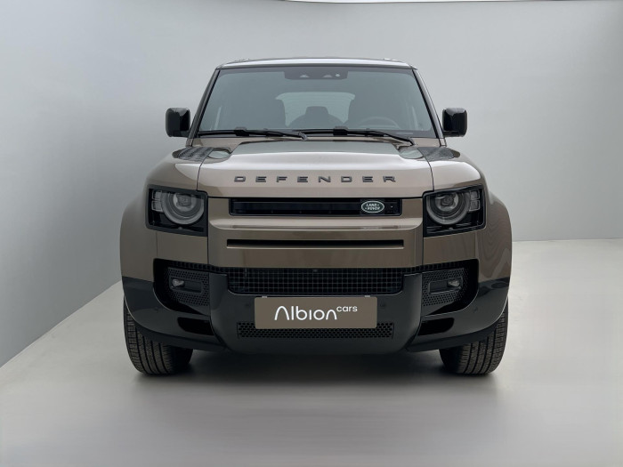 Land Rover Defender 110 D250 X-Dyn SE REZERVACE 3.0 d SE