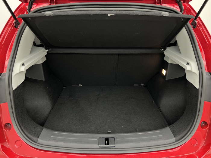 MG ZS 1.5 ESSENTIAL PLUS CZ 1.maj.