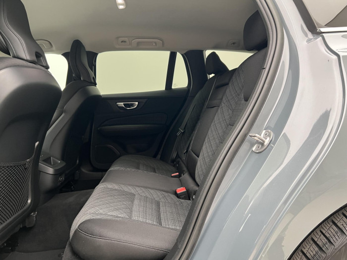 Volvo V60 B3 CORE AUT 1.maj.