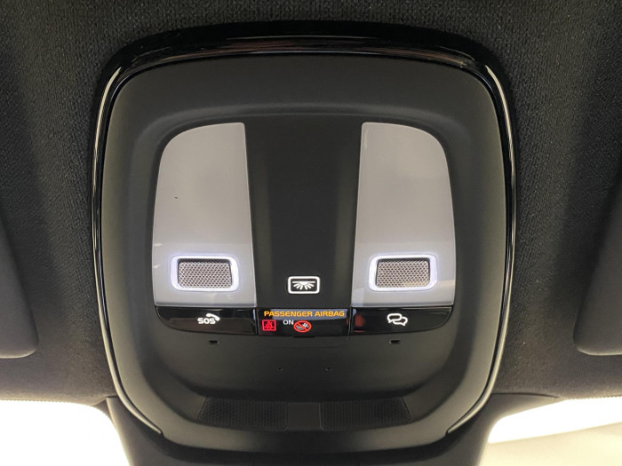 Volvo XC40 B3 AUT PLUS BLACK EDITION