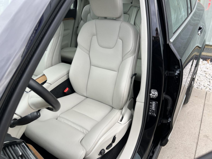Volvo XC90 B5 AWD INSCRIPTION Aut 1.maj.