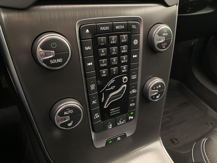 Volvo V40 D3 MOMENTUM AUT 2.0 d Momentum