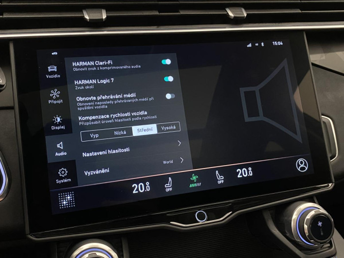 Lynk & Co 01 PHEV DCT AUT REZERVACE