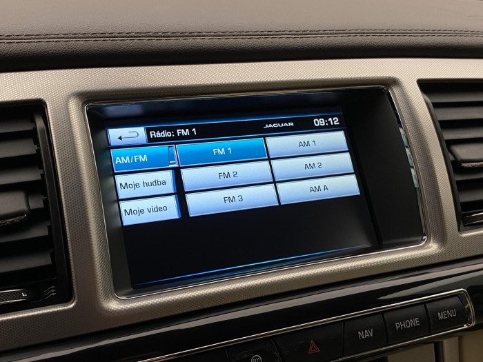 Jaguar XF 3.0 V6D AUT CZ 3.0 d