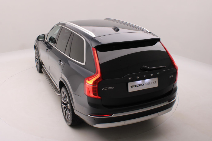 Volvo XC90 B5 AWD INCRIPTION REZERVACE