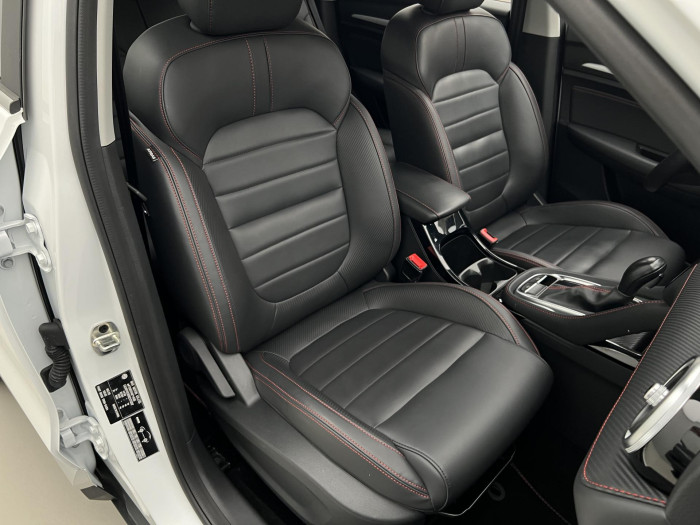MG ZS 1.0T EXCLUSIVE AUT CZ 1.maj. 1.0 Exclusive