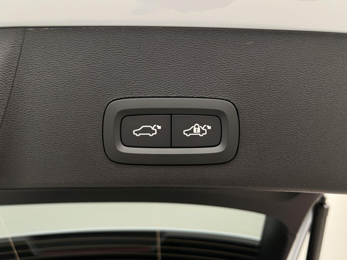 Volvo XC40 B3 CORE AUT