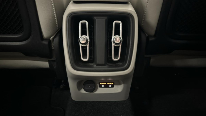 Volvo XC40 T5 AWD INSCRIPTION AUT