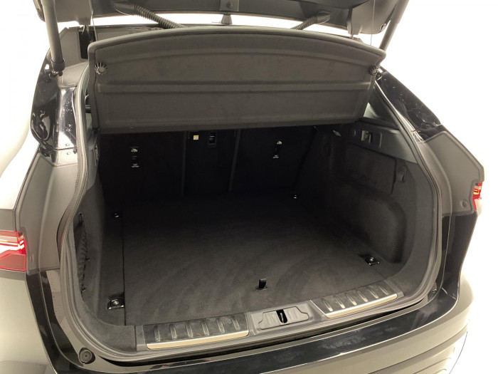 Jaguar F-Pace P250 R-DYNAMIC HSE AWD AUT 2.0 Dynamic