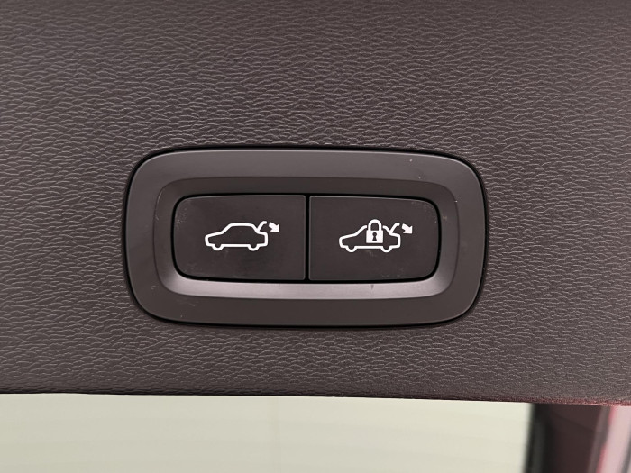 Volvo C40 RECHARGE TWIN MOTOR PLUS