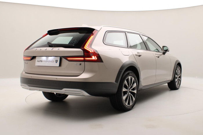Volvo V90 B4 AWD AUT CROSS COUNTRY PLUS 2.0 Plus