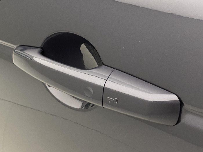 Land Rover Discovery Sport D200 R-DYNAMIC SE AWD AUT 2.0 d Dynamic SE