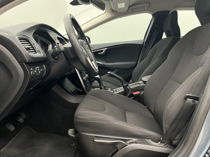 Volvo V40 D2 KINETIC 2.0 d