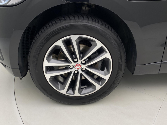 Jaguar F-Pace 25d R-SPORT AWD AUT CZ 2.0 d Sport