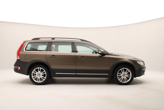 Volvo XC70 D4 AWD SUMMUM CZ 2.4 d Summum