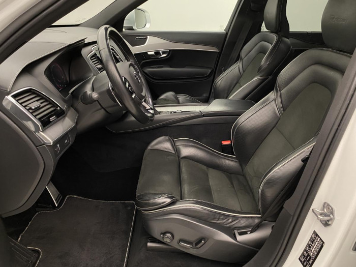 Volvo XC90 D5 AWD R-DESIGN AUT REZERVACE 2.0 d