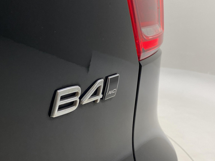 Volvo XC40 B4 AWD INSCRIPTION AUT CZ