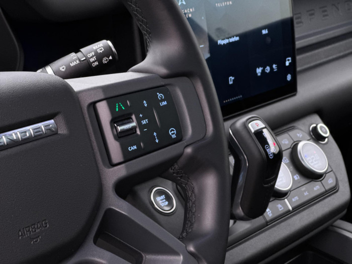 Land Rover Defender 110 P425 X-DYNAMIC HSE AWD CZ 5.0 Dynamic