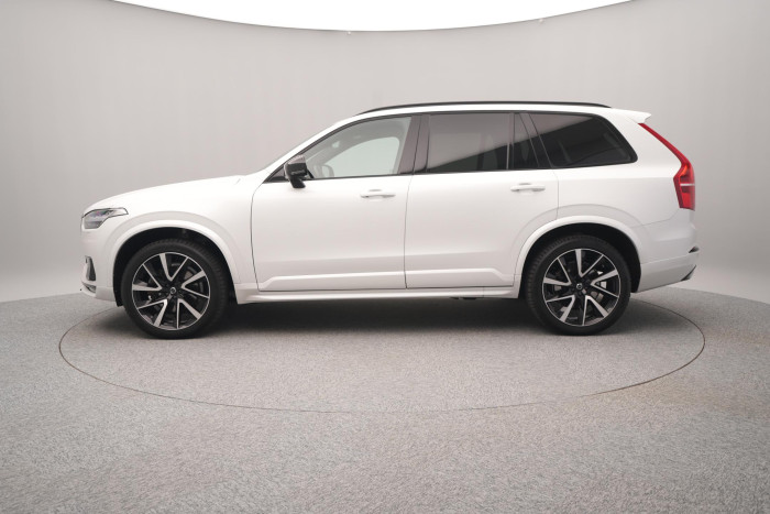 Volvo XC90 B5 AWD DARK PLUS CZ 7 míst